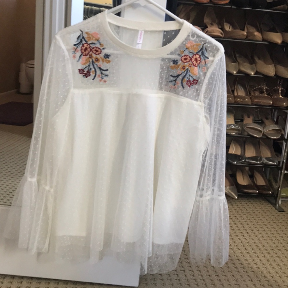 Off white sheer blouse NWOT